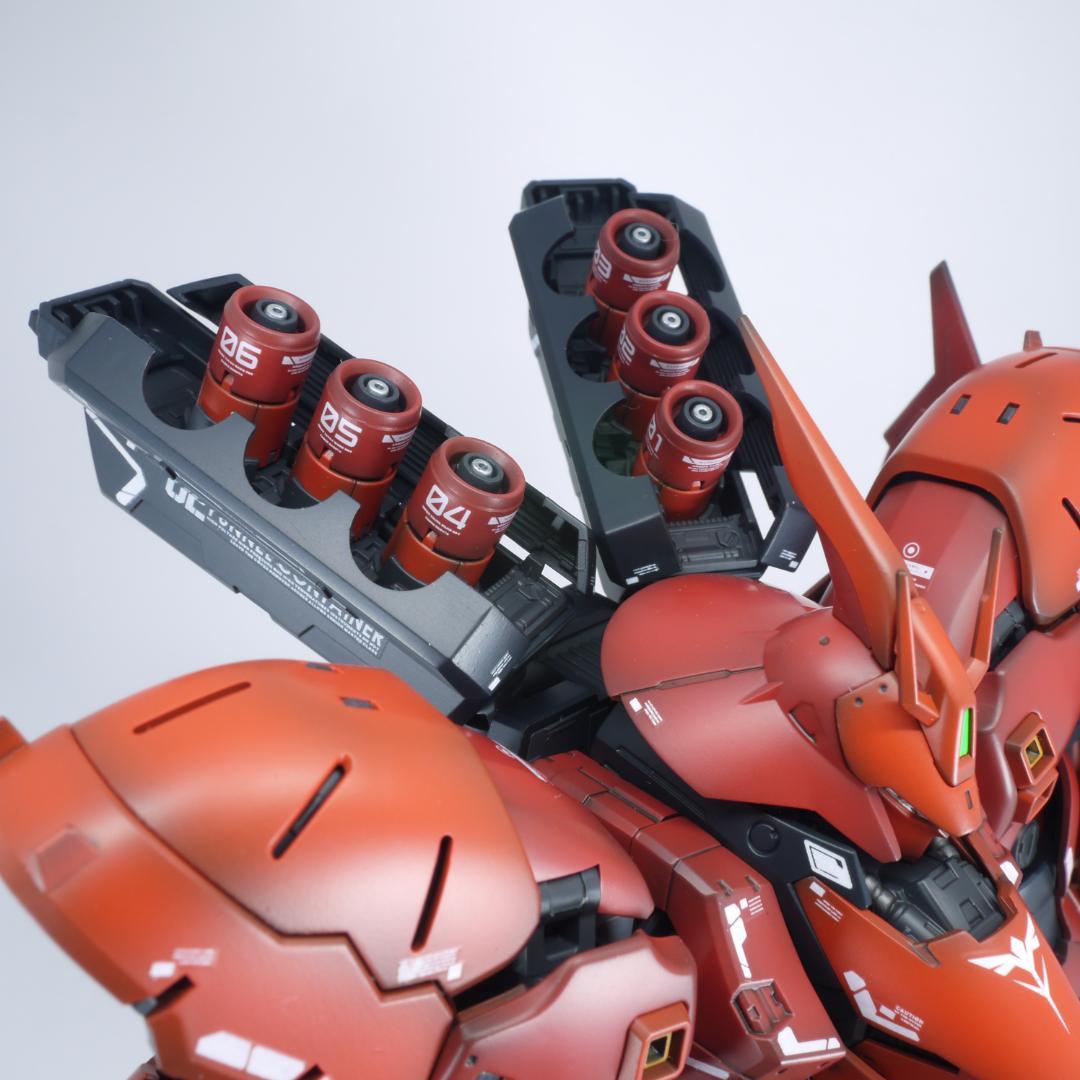 ガンプラ　RG サザビー　全塗装　完成品