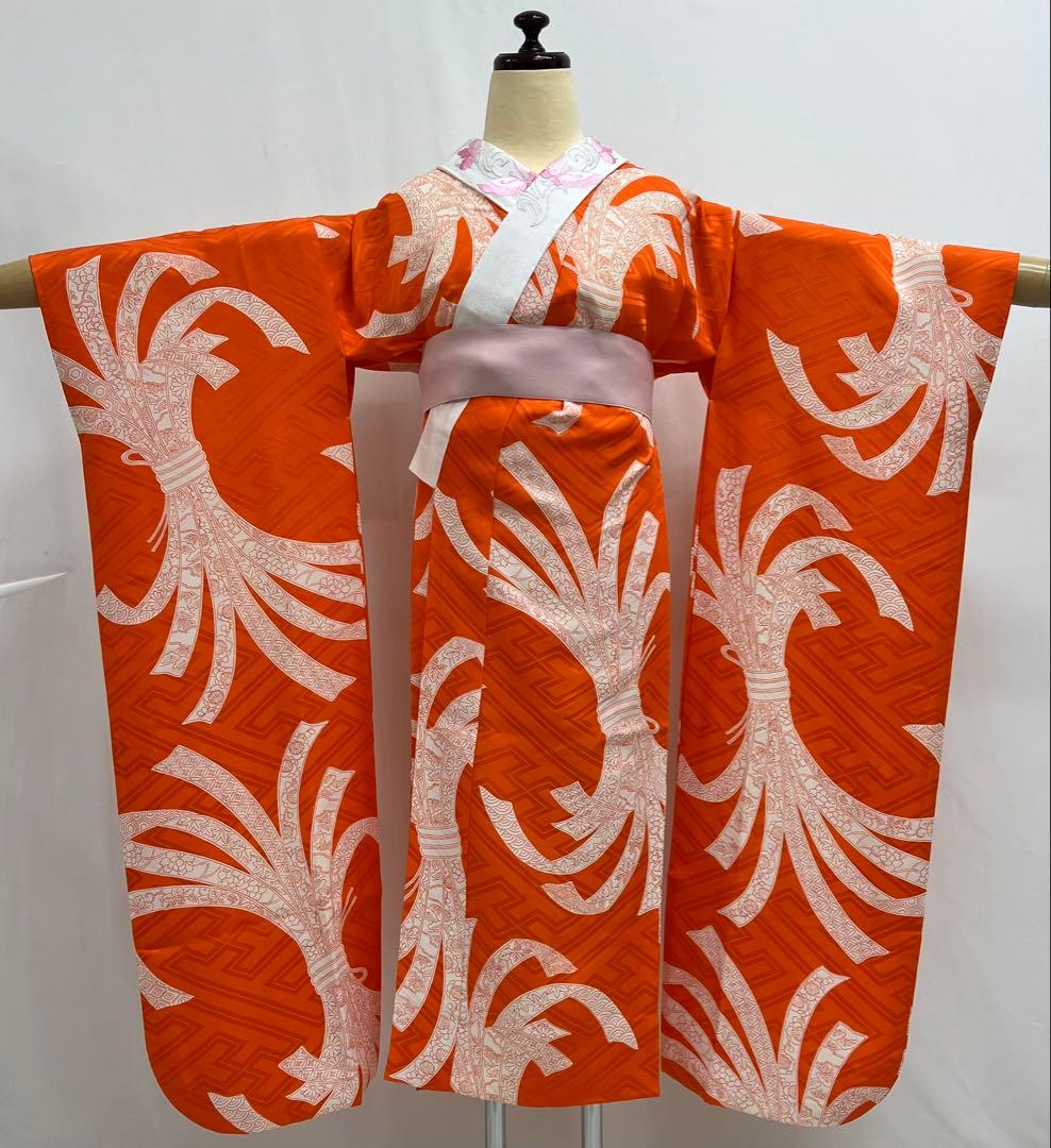 豪華！総絞り 名品 振り袖 フルセット 別誂長襦袢 総絵羽紋様 珍品 可愛い