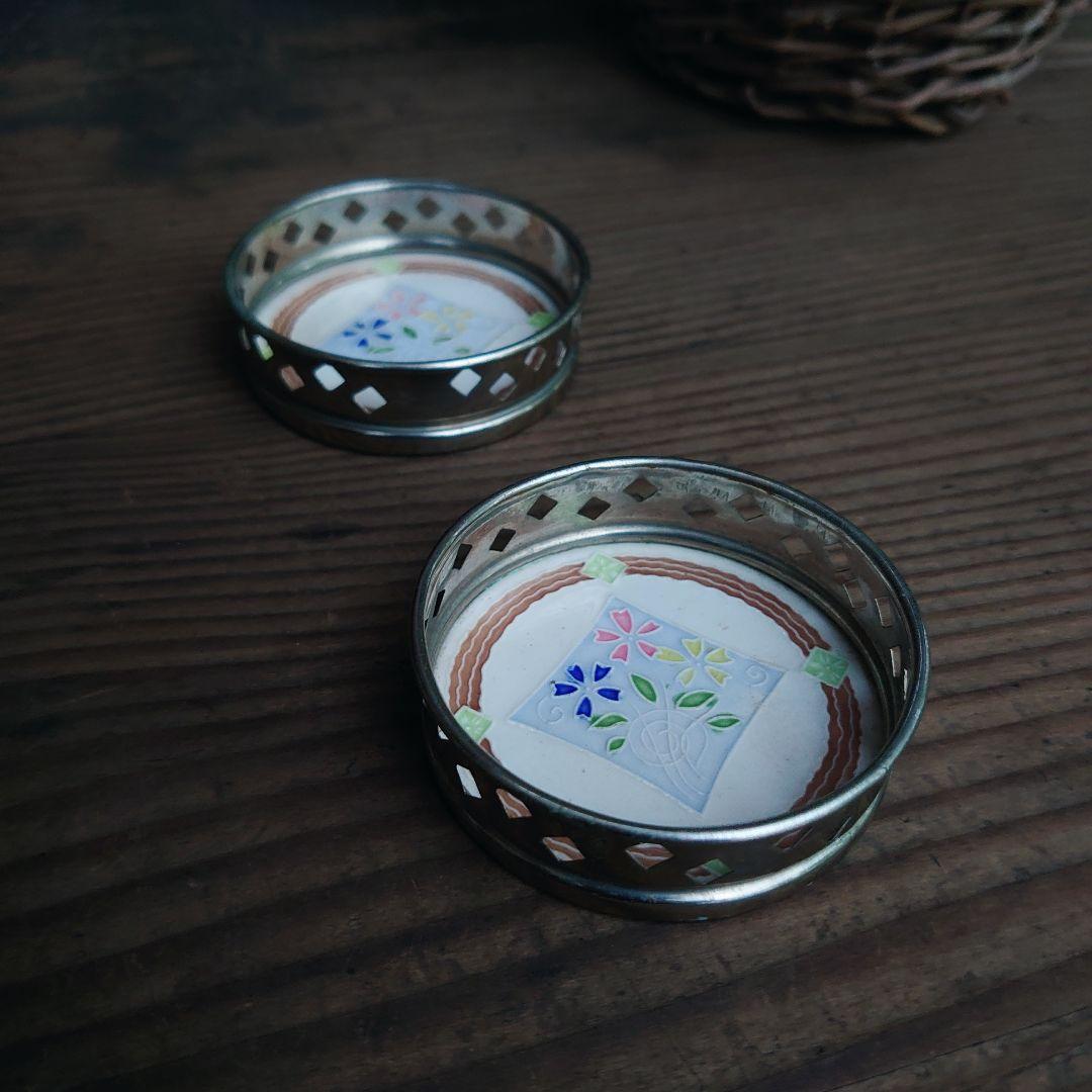 ご成約】淡路珉平焼 ターコイズブルー 陽刻 花文様 7寸皿と骨董