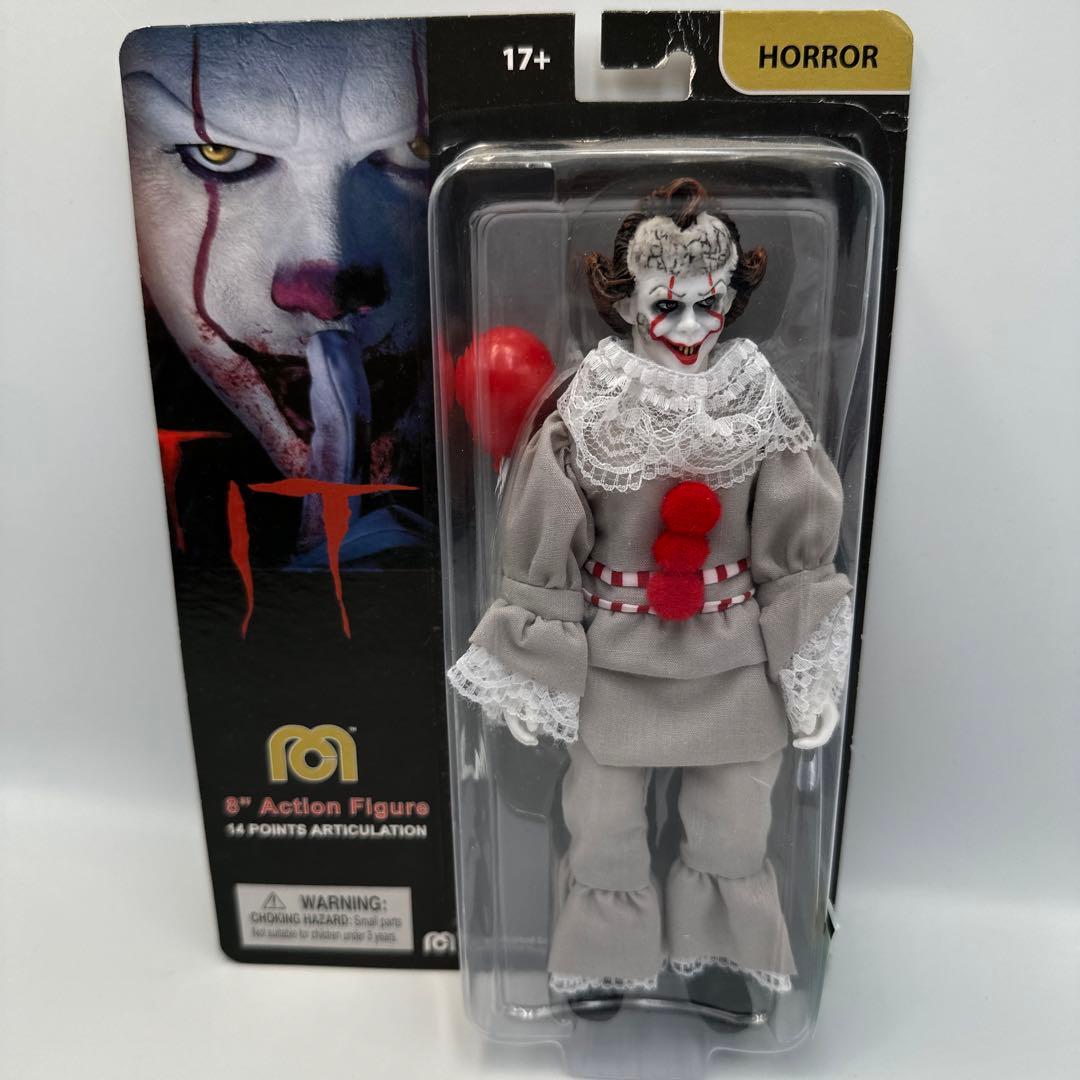 未開封ITペニーワイズとチャッキーのアクションホラーフィギュア