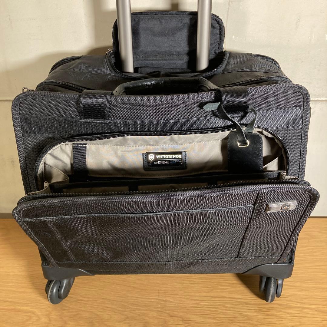 VICTORINOX 四輪キャリーバッグ Architecture 3.0 - メルカリ