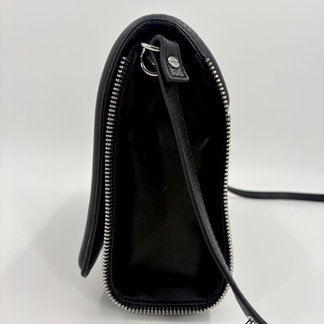 美品　DIESEL ディーゼル ショルダーバッグ レザー 黒 斜め掛け 834