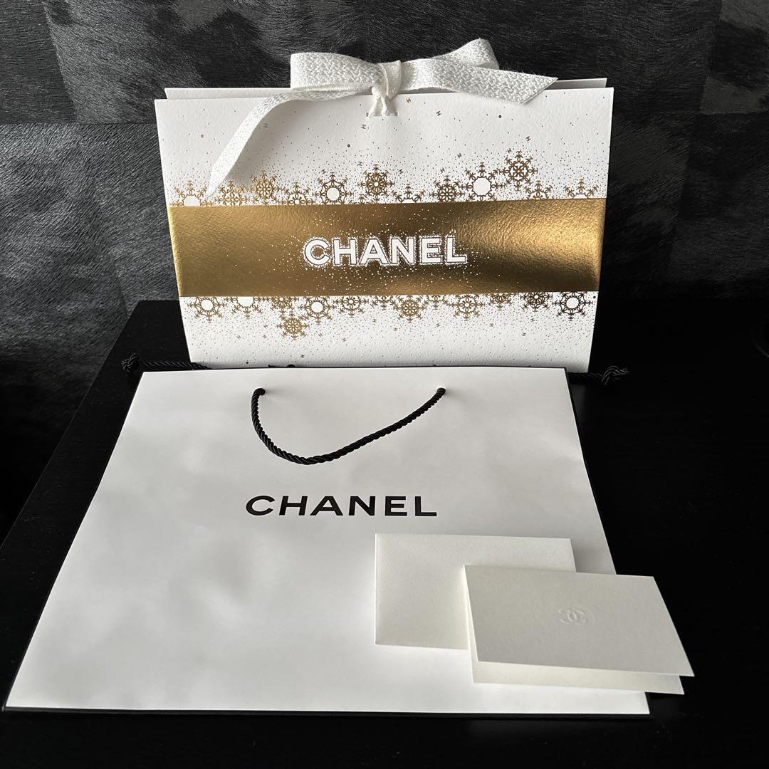 シャネル エッセンシャル ケア セット