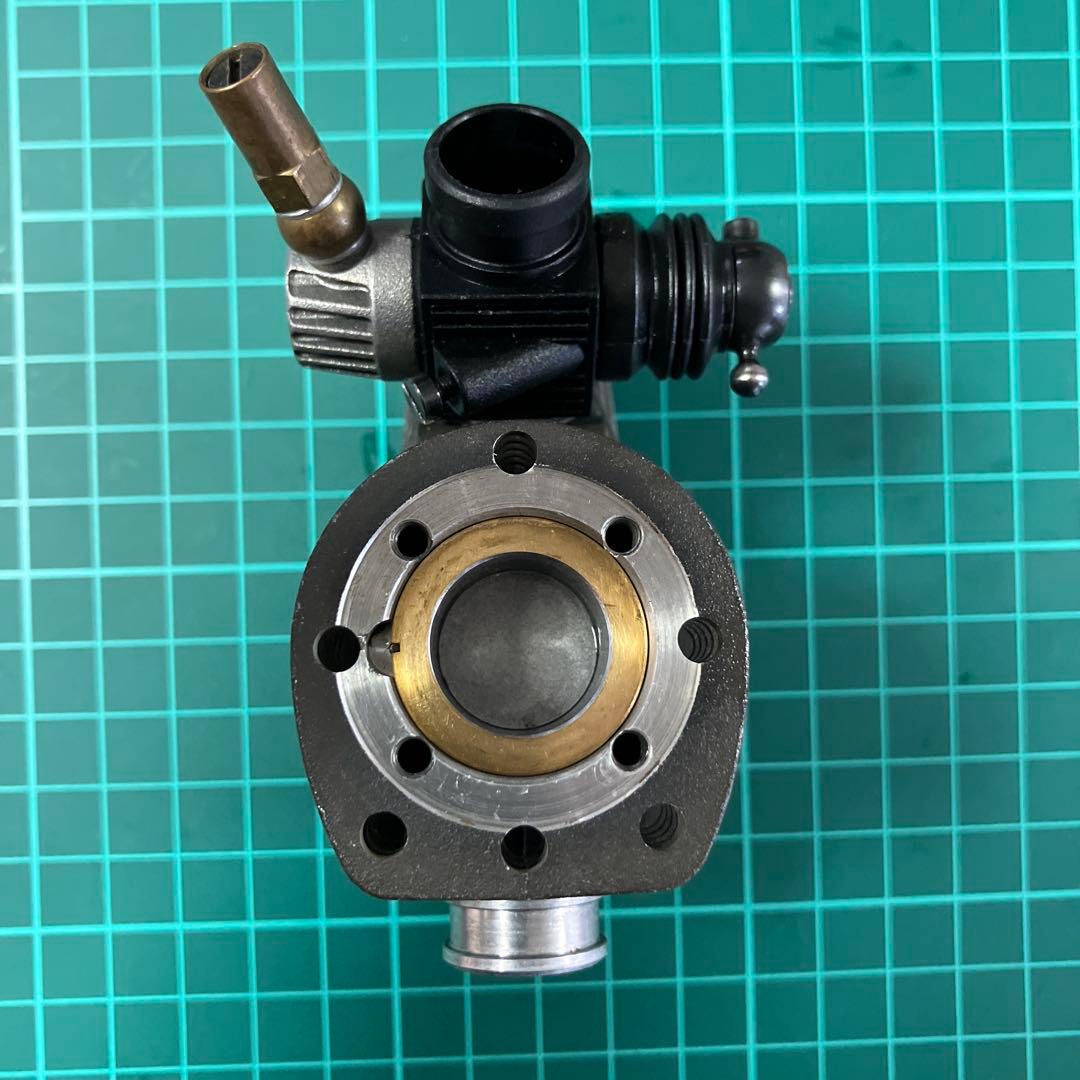 ノバロッシTORONERO 中古　ラジコンエンジン