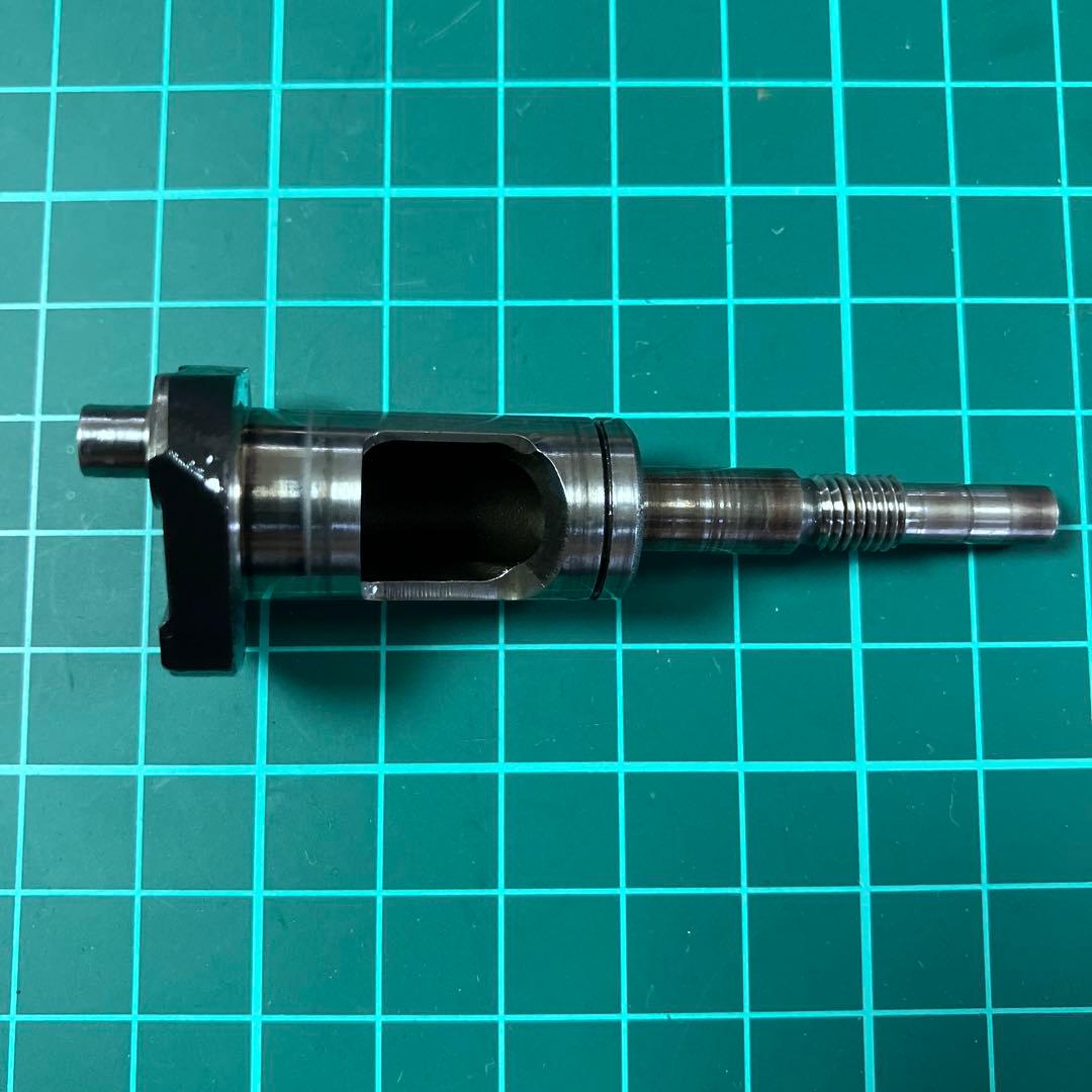 ノバロッシTORONERO 中古　ラジコンエンジン