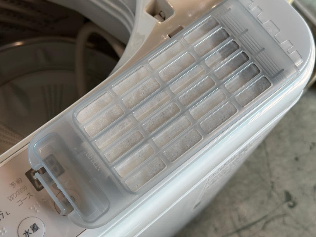 パナソニック 全自動洗濯機 5.0kg NA-F5B2-S　2024年製