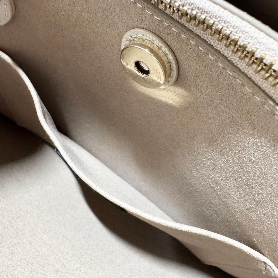 ✨保存袋付き✨フルラ 現行 ヴィットリア 2wayショルダーバッグ ベージュ