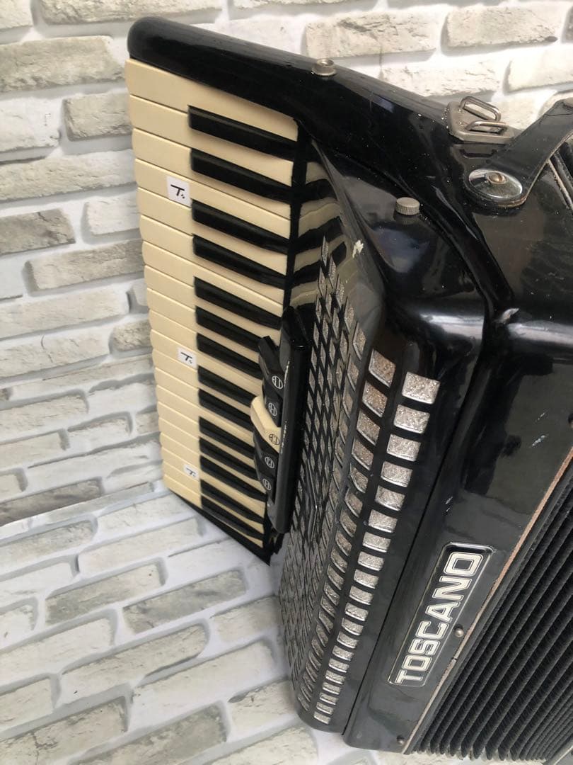 TOSCANO アコーディオン (A164) - メルカリ