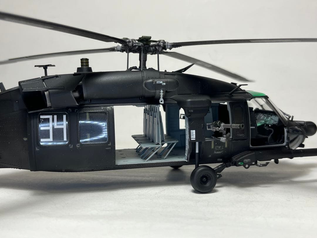 ICM 1/48 MH-60L （完成品） 1/72 ホビー ICM 1/48 アメリカ 輸送