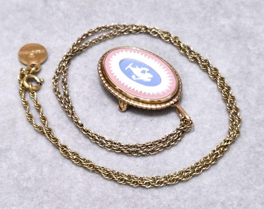 WEDGWOODウエッジウッド K9 375刻印 カメオブローチ 41388 - メルカリ