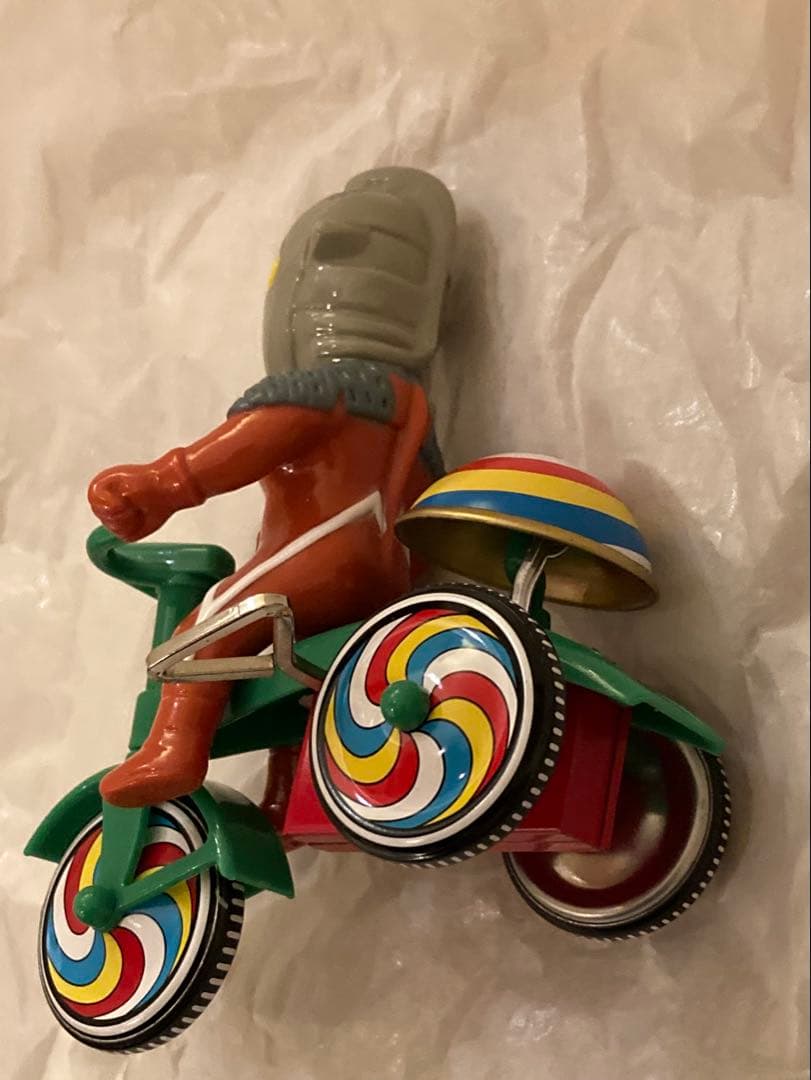 M1号 ブルマァク復刻 ウルトラセブン 三輪車 新品 ソフビ - メルカリ