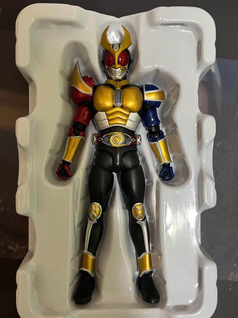 【輸送箱付き】真骨彫製法 仮面ライダーアギト トリニティフォーム