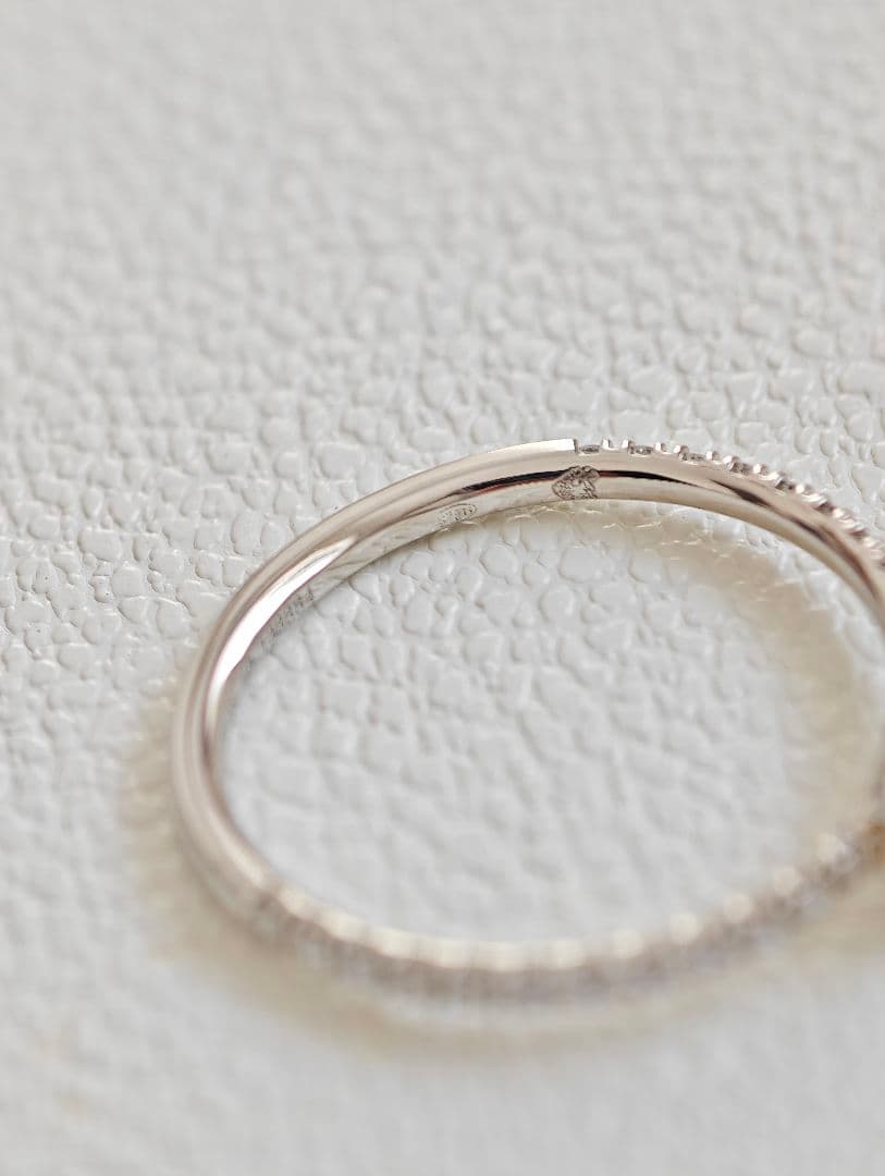 ブシュロン ミニ ビーラブド ソリテール ダイヤ リング サイズ刻印50