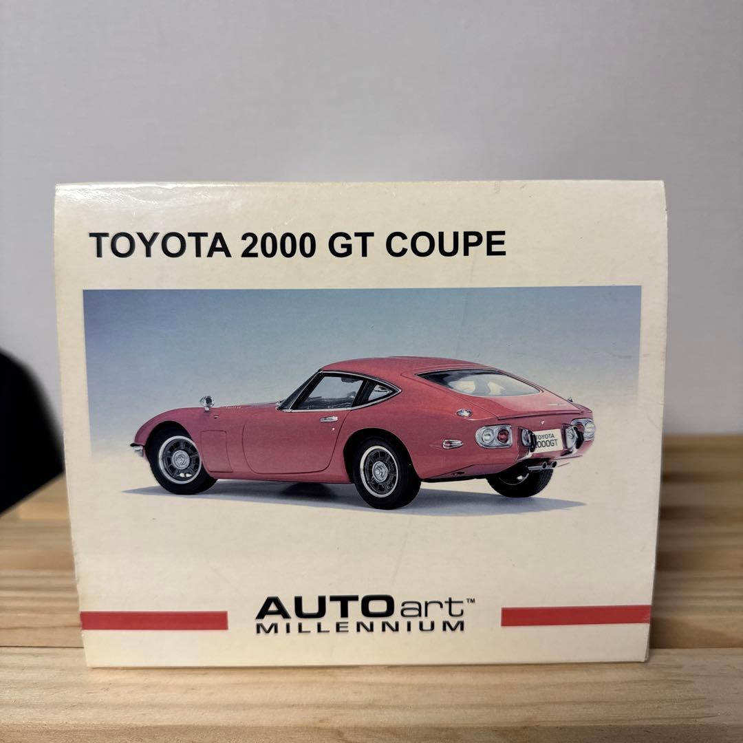 Autoart 1/18 トヨタ 2000GT クーペ