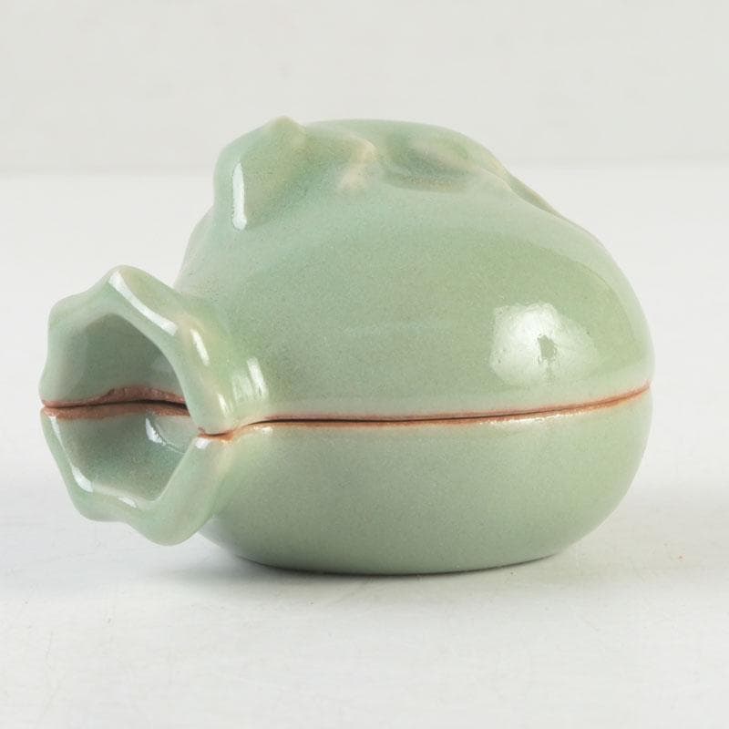 茶道具 真清水蔵六造 青磁 袋鼠香合 共布共箱 V 9725