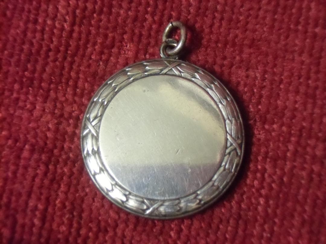 Ｗ帝政ドイツ軍/プロイセン王国＊鉄十字付きペンダントトップ（実物）