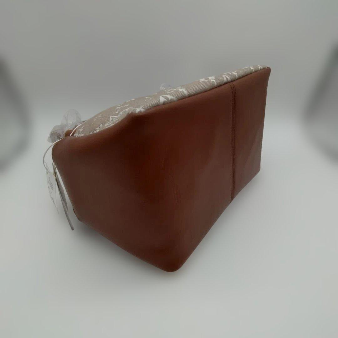 6-6 新品　russet　ラシット　ハンドバッグ