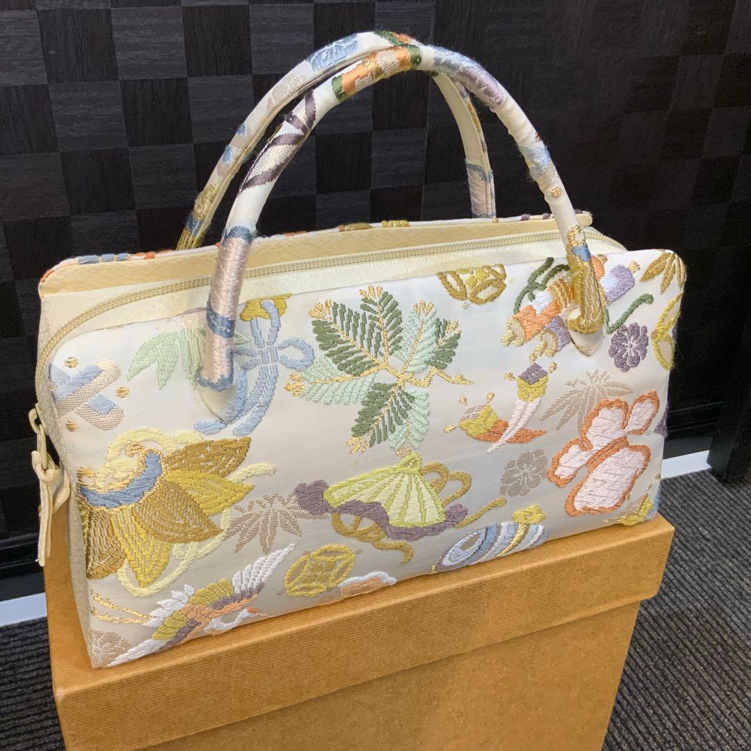 【井澤屋】利休バッグ　和装用バッグ クリーム色 唐織　707292