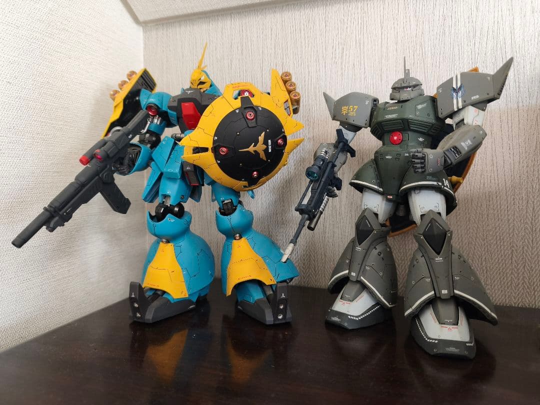 【完成品】MG1/100ヤクトドーガ/ゲルググ【塗装品】 完成品】MG1/100ヤクトドーガ/ゲルググ【塗装品】