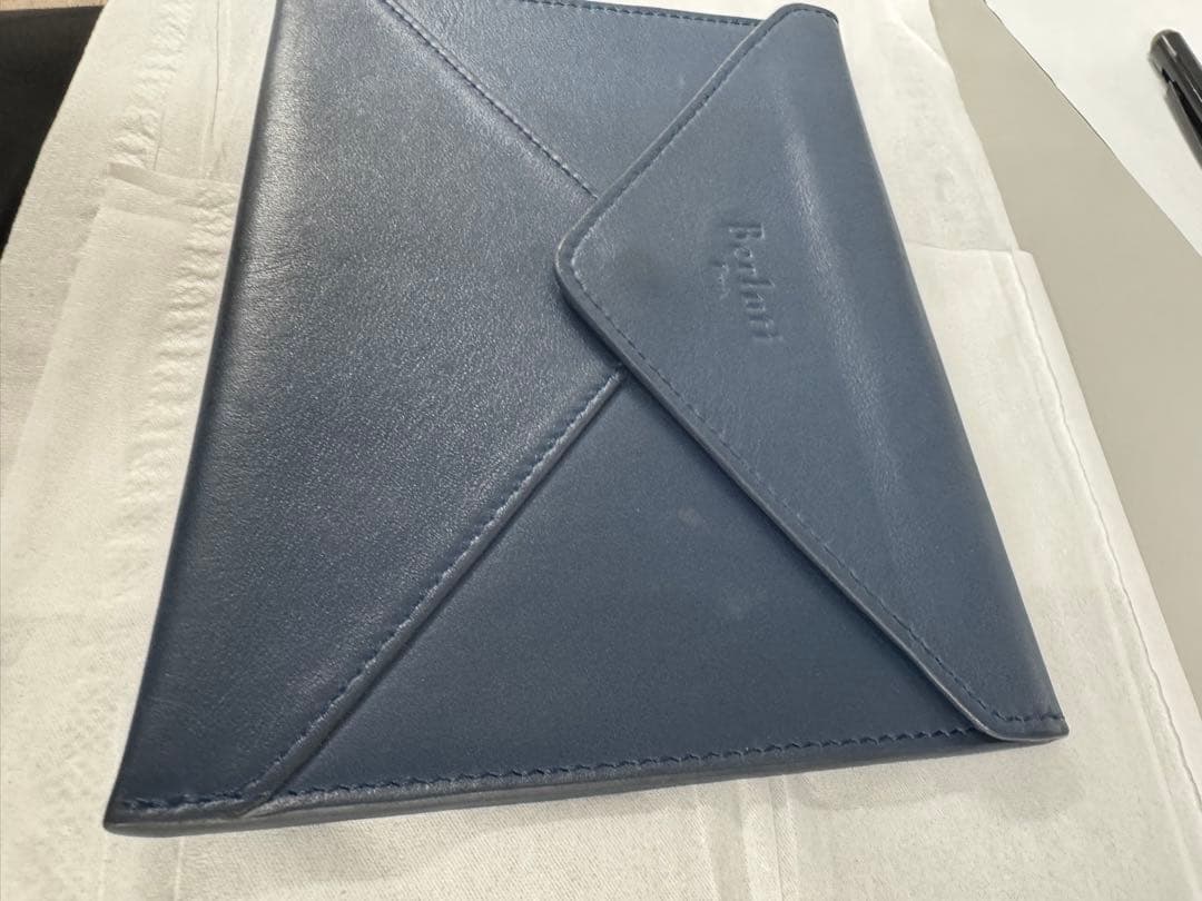 Berluti ネイビー レザー ノベルティグッズ - メルカリ