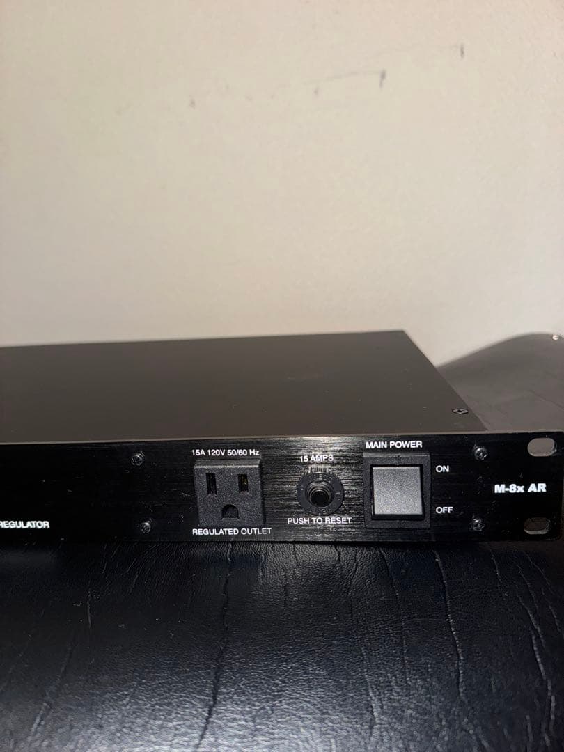 FURMAN M-8X AR 安定化電源 (M8XAR)