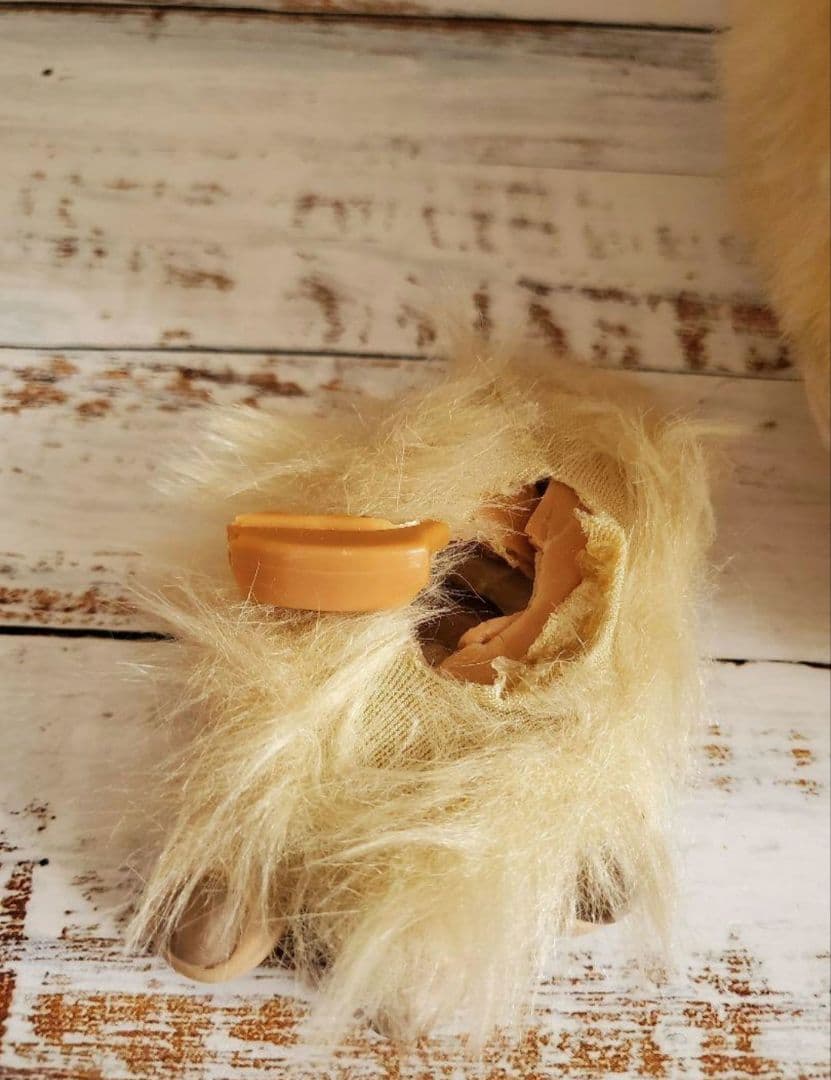 ☆ファービー2☆英語版【訳あり】◇◇足と電池蓋に破損あり◇◇