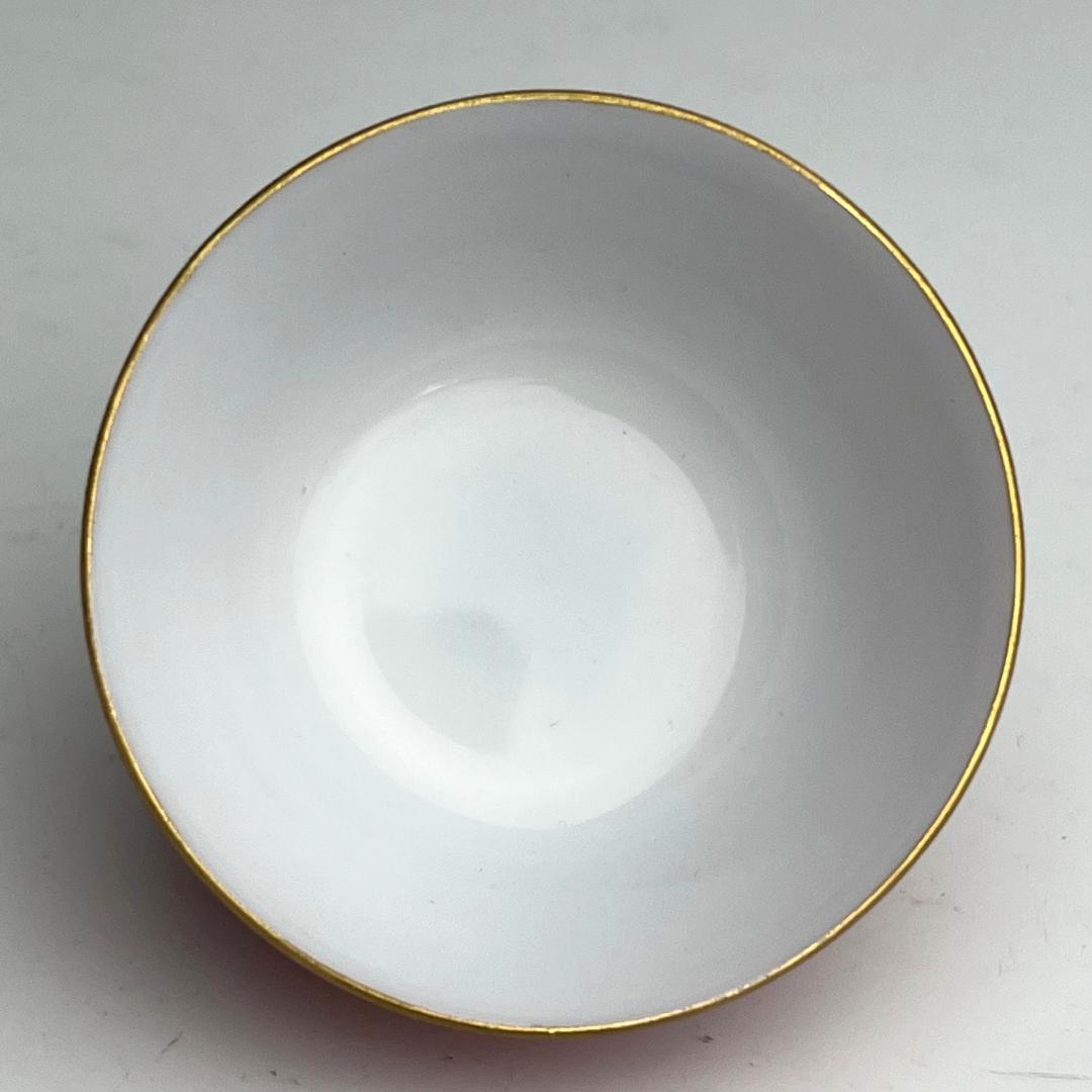 胭脂紅地陰刻唐草紋杯 乾隆年製 款 擺件中国美術 唐物骨董 時代物 A836