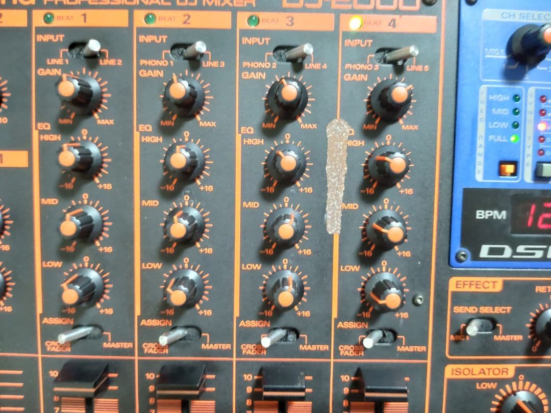 ROLAND DJ-2000 動作確認済み送料込みDJミキサーApple iPhone 14 Pro