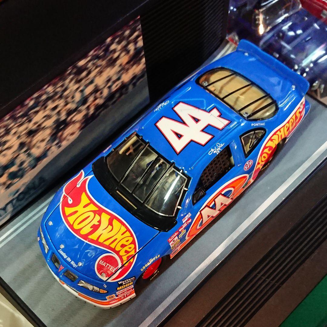 ミニカー HOTWHEELS LEGENDOS TO LIFE