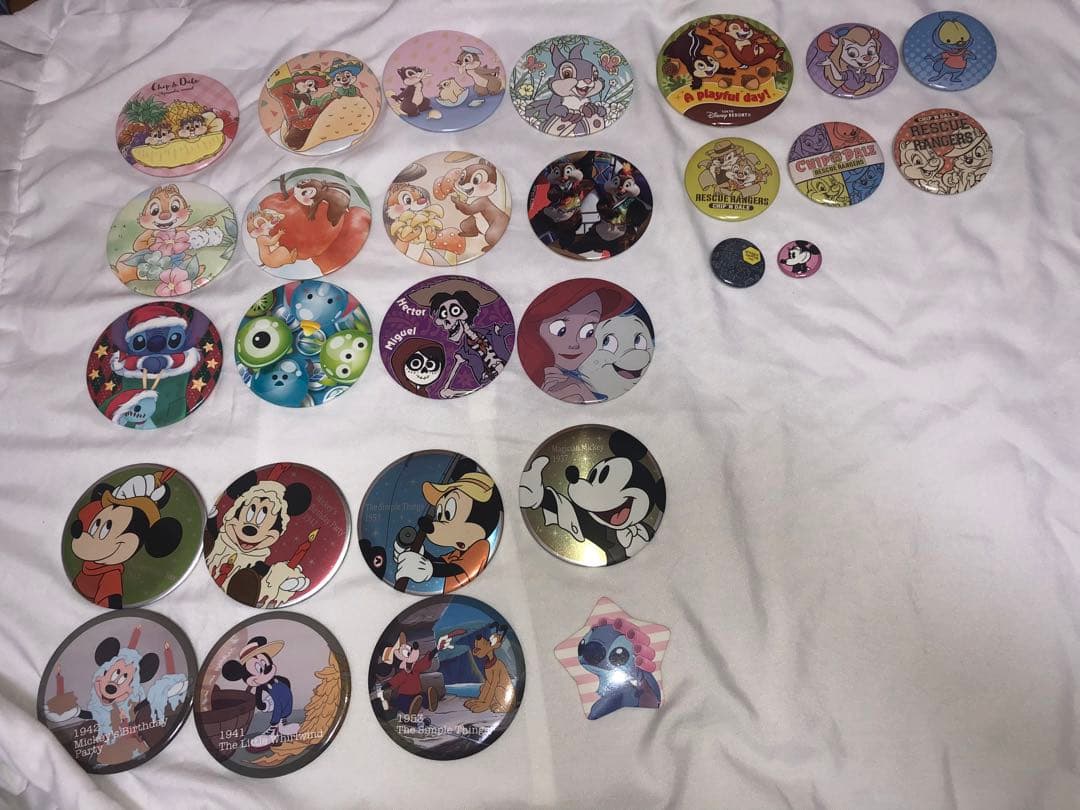 限定ディズニー缶バッジ67個セットまとめ売り⚠️お早めに購入お願いし