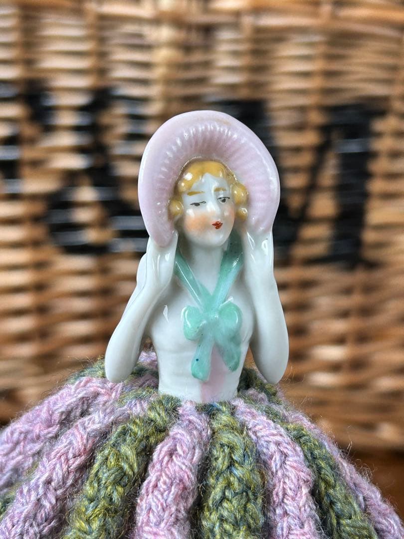 イギリスアンティーク ハーフドール ティーコゼー ティーコージー 2