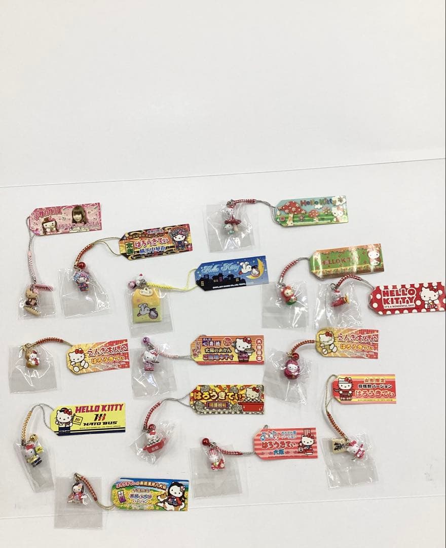 限定　ハローキティ ストラップ チャーム　セット　ご当地　コラボ　33個