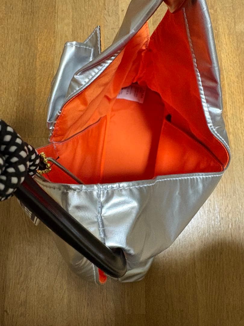 リズレイ×アウトドアトライアングルフリルミニバッグ