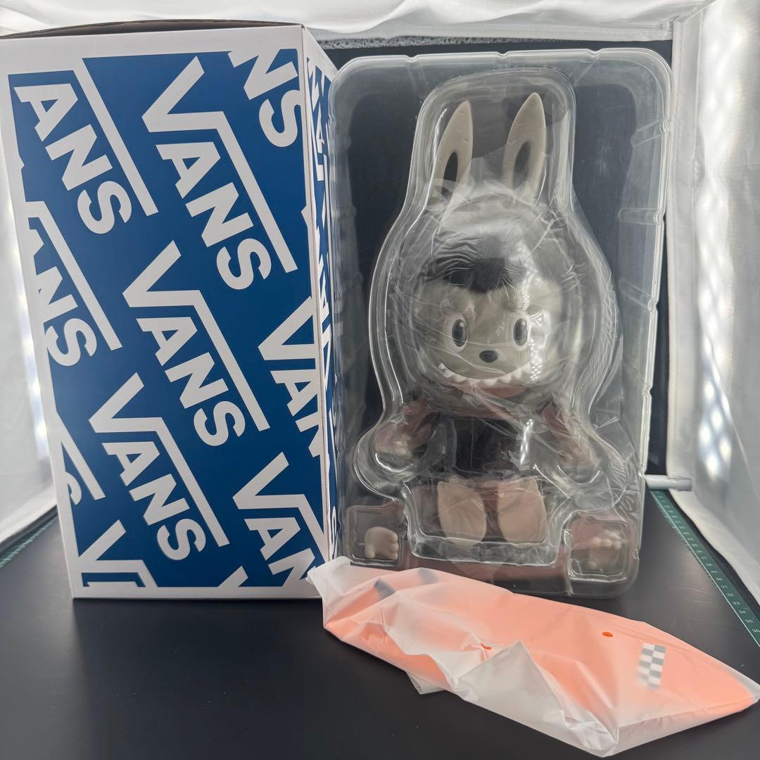 How2work LABUBU ラブブ Swaver VANS フィギュア