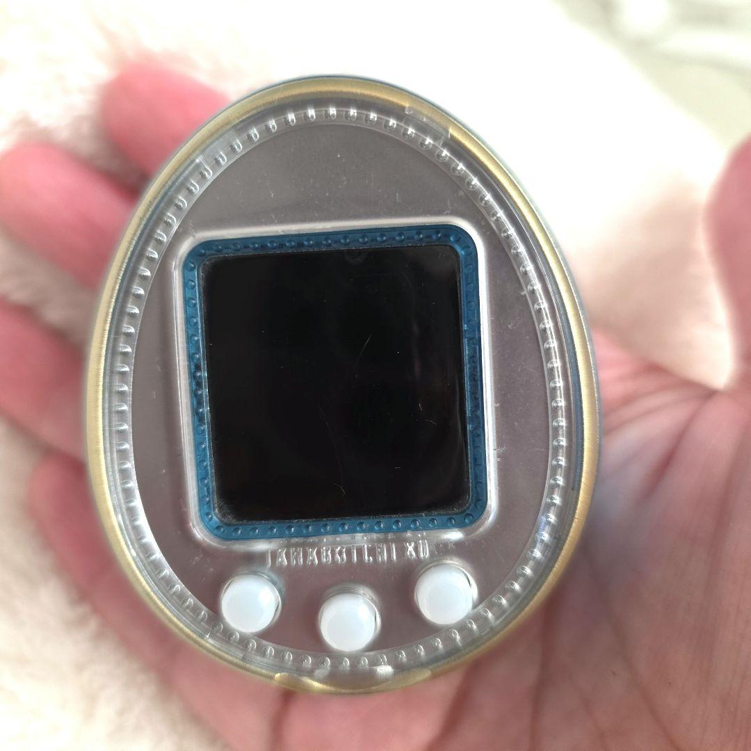 たまごっち4u ブルー　あまり使用してませんが、中古です　動作確認済み