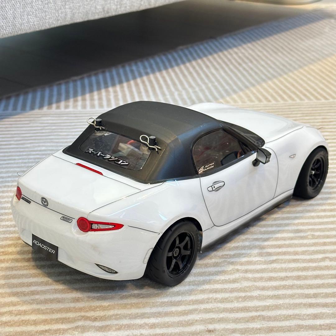 タミヤ M-08 コンセプト マツダ ロードスターのボディで