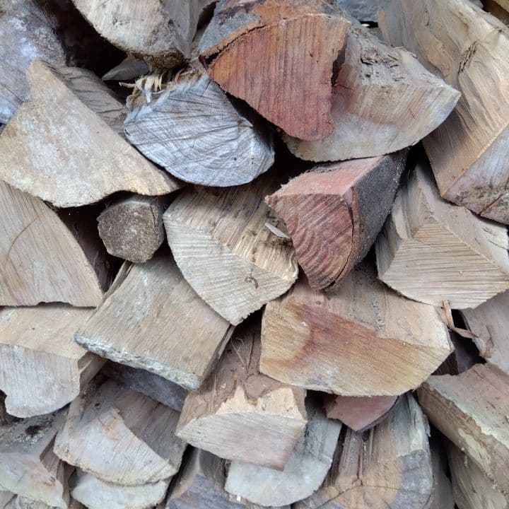 広葉樹乾燥薪配達します　栃木宇都宮発