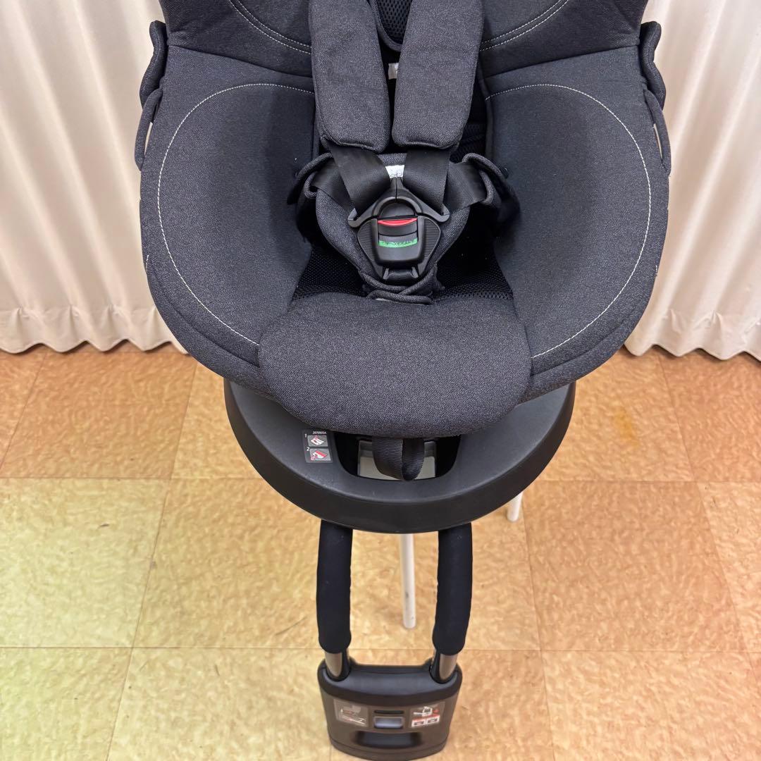 クリーニング済　☆綺麗☆　エールべべ　クルット4i　プレミアム　ISOFIX