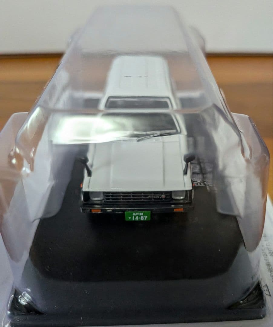 懐かしの商用車コレクション」ミニカー 6台セット トラック＆バン 1/43