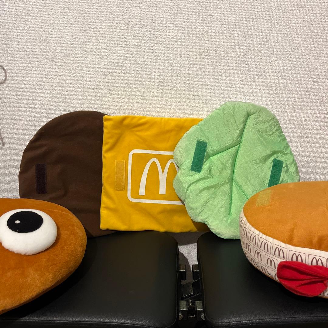 j*h様 マクドナルド ぬいぐるみ クッション ハンバーガー レア 非売品 希少