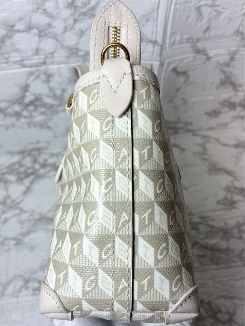 アニヤハインドマーチ　I AM A Plastic Bag ショルダーバッグ