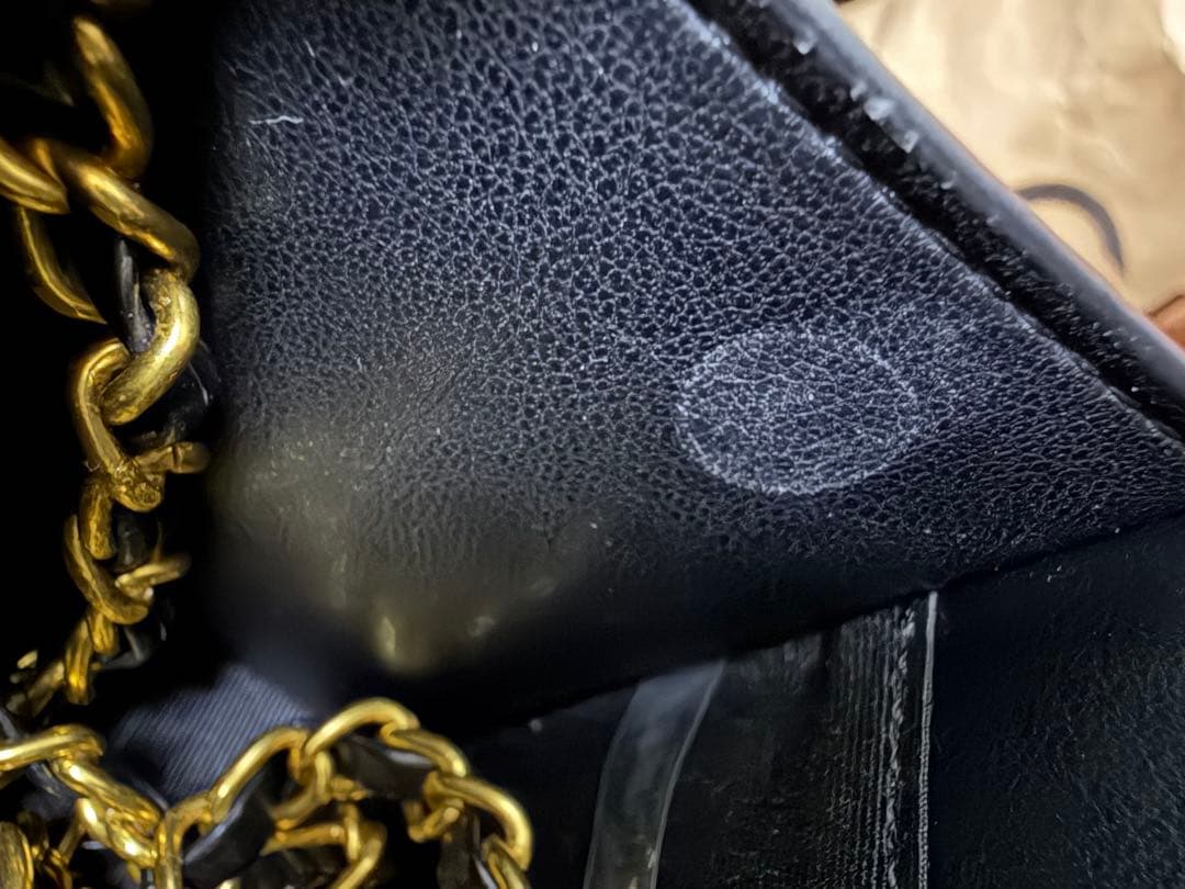 シャネル ブラック ミニバッグ チェーンショルダー　ノベルティ新品　初期汚れあり