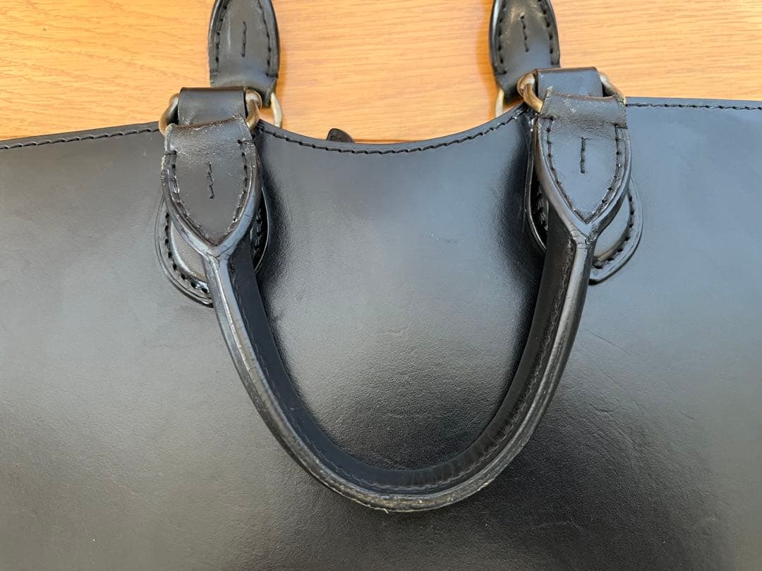 土屋鞄マグナス　ファスナー　ブリーフ