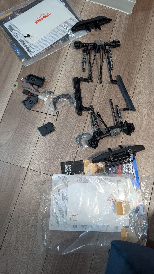 TRAXXAS TRX4 Defender 本体