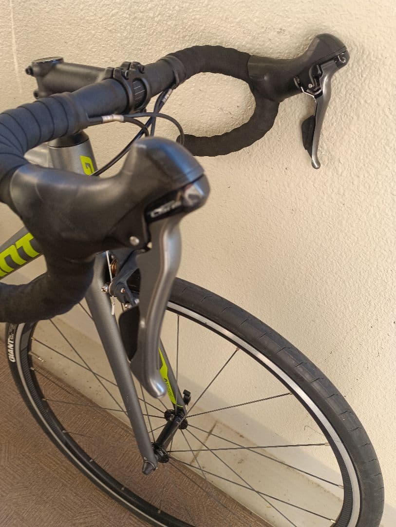 GIANT CONTEND 700Cロードバイク シマノCLARIS サイズS