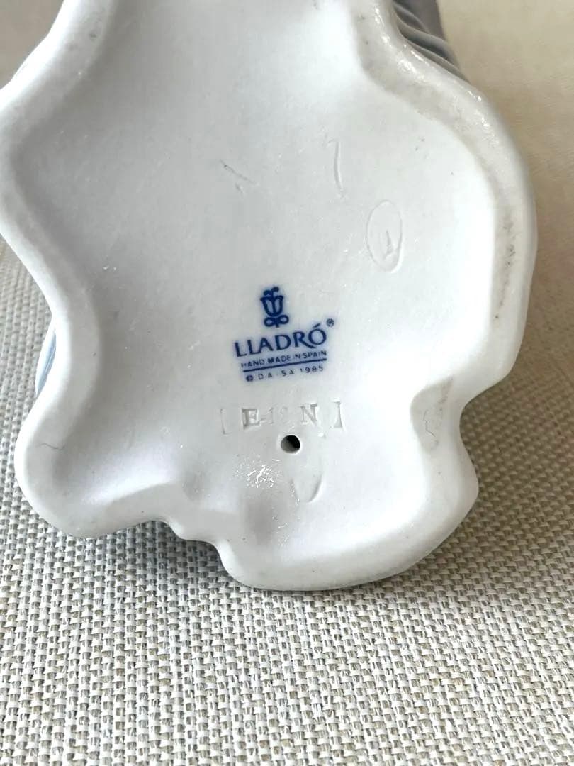 美品・希少】Lladroリヤドロ フィギュリン 傘を持つ貴婦人