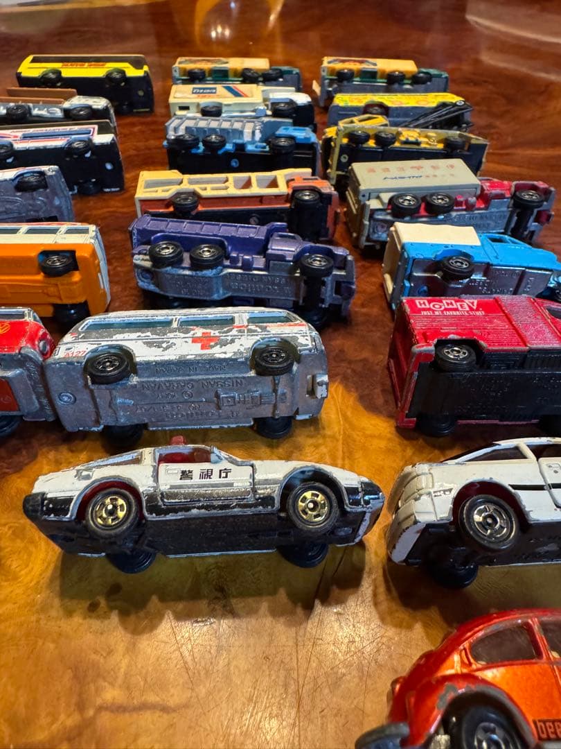 昭和レトロトミカ23台まとめレア含む、状態悪いバラ売り値下げ不可