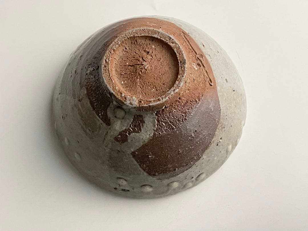 茶碗□白楽茶碗 筒茶碗 楽茶碗 仕覆付き 合わせ箱 お茶道具 時代物