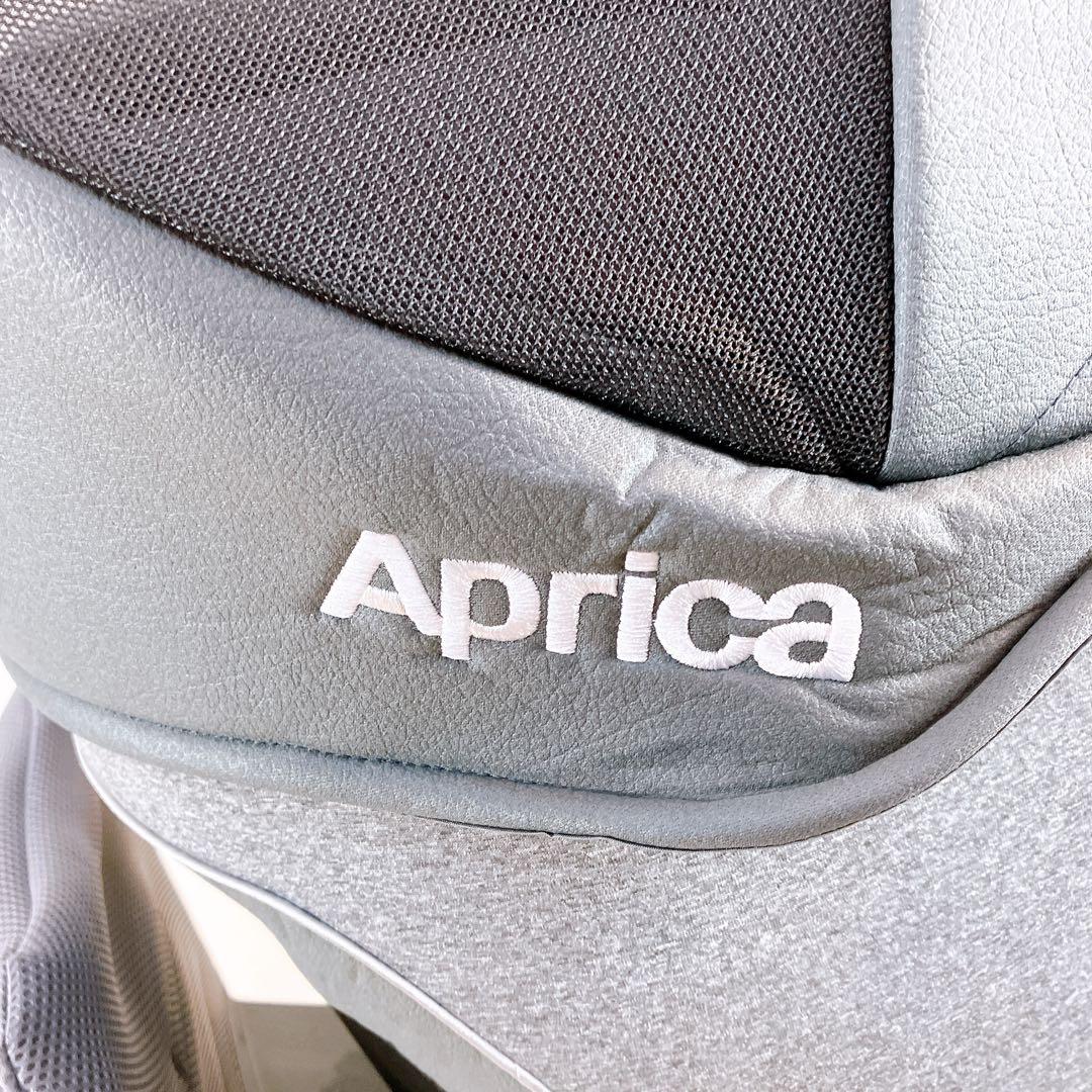 Apricaチャイルドシート クルリラ プラス ライト