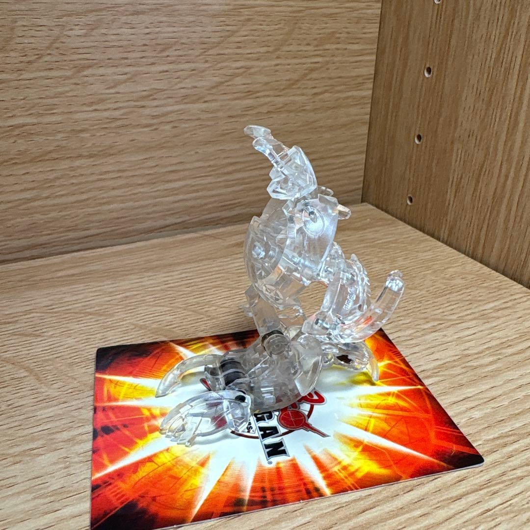 爆丸　巨タウレス　クリア　レアアビリティカード3枚付き